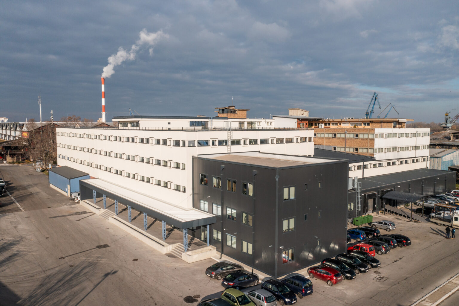 Vazdusni snimak industrijskog objekta